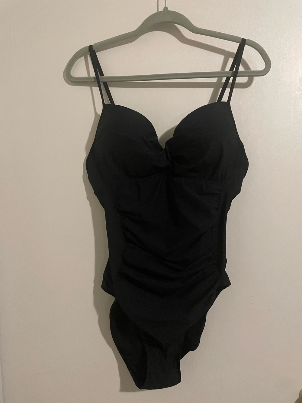 Assets by Spanx Black One Piece Swimsuit Size XL NWOT (246)